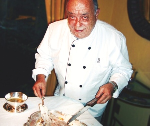 Carlos Brancante Cozinhando a Bordo